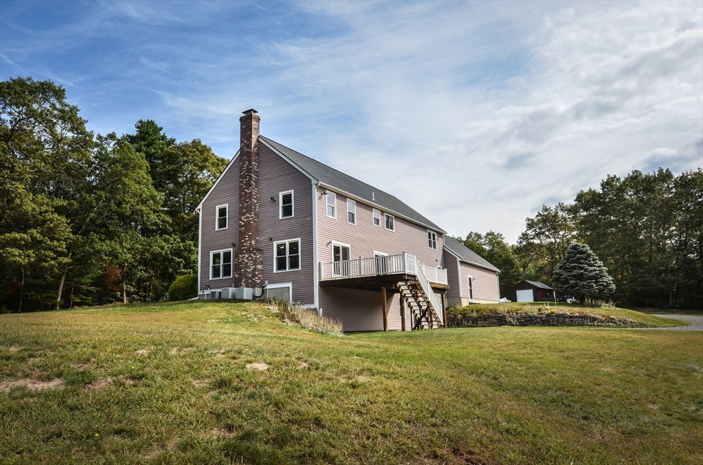 98 Coburn Road Berlin, MA 01503 - Photo 9 of 42 Gallery Image 9