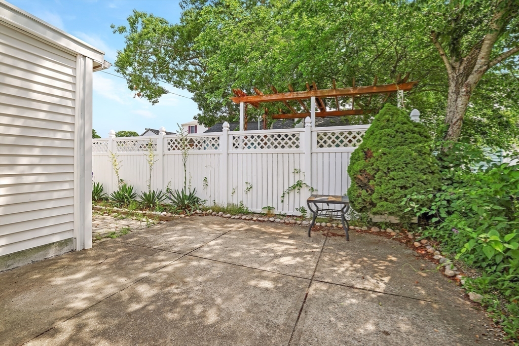 10 Barnes Street Wareham, MA 02571 - Photo 25 of 31