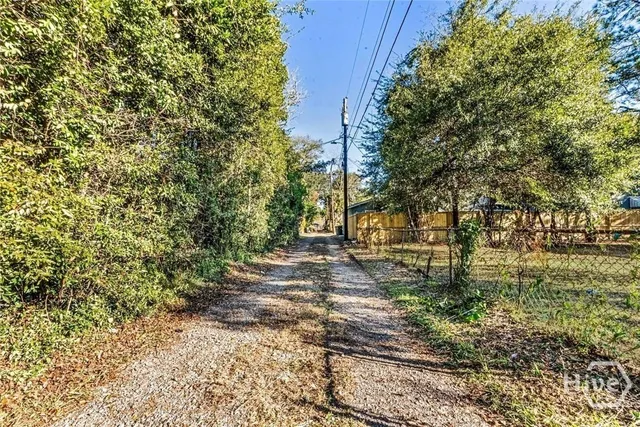 $2,200 | 2140 East 42nd Street, Savannah, GA 31404