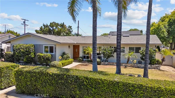 $979,000 | 20132 Kinzie Street, Chatsworth, CA 91311