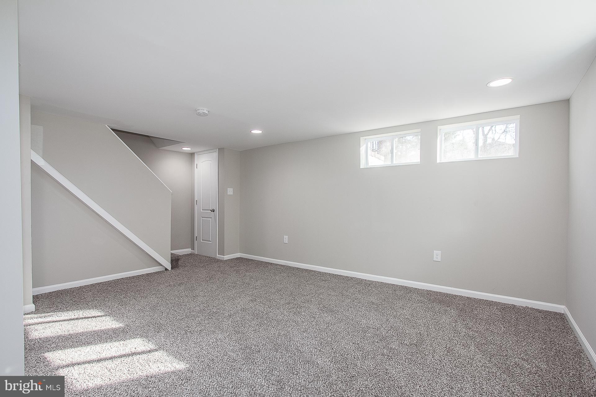920 Dartmouth Road Baltimore, MD 21212 - Photo 21 of 30 Family Room