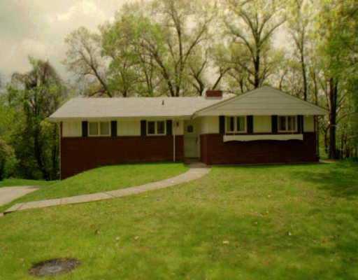 142 South Jamestown Road Coraopolis, PA 15108 - Photo 1 of 1 Gallery Image 1