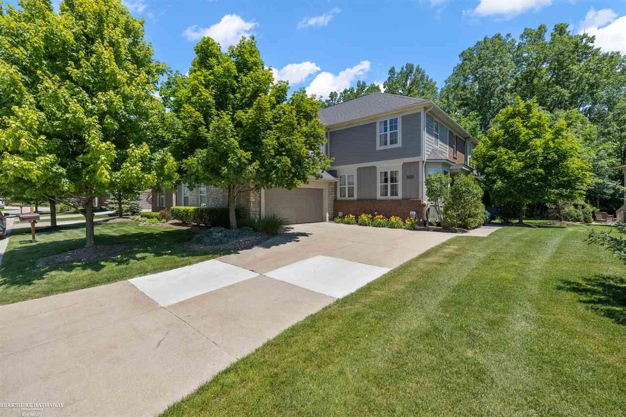 3689 Winding Brk Circle Rochester, MI 48309 - Photo 2 of 51 50079954-1.JPG