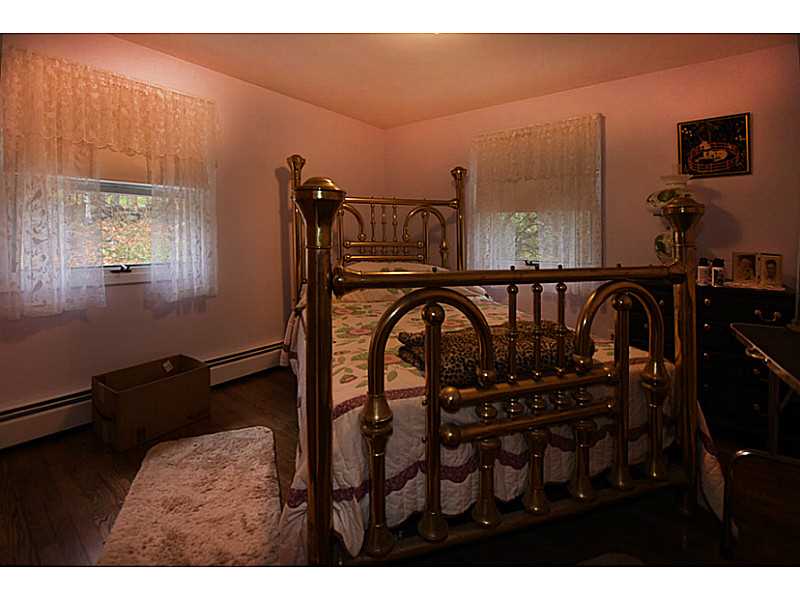 35 Azalea Court Cranston, RI 02921 - Photo 13 of 20 Bedroom.