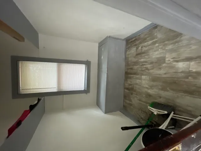 $115,000 | 296 East 149th Street, Harvey, IL 60426