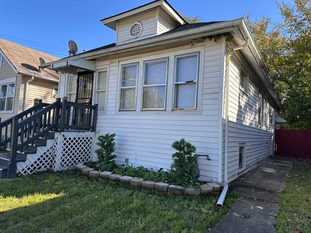 $115,000 | 296 East 149th Street, Harvey, IL 60426