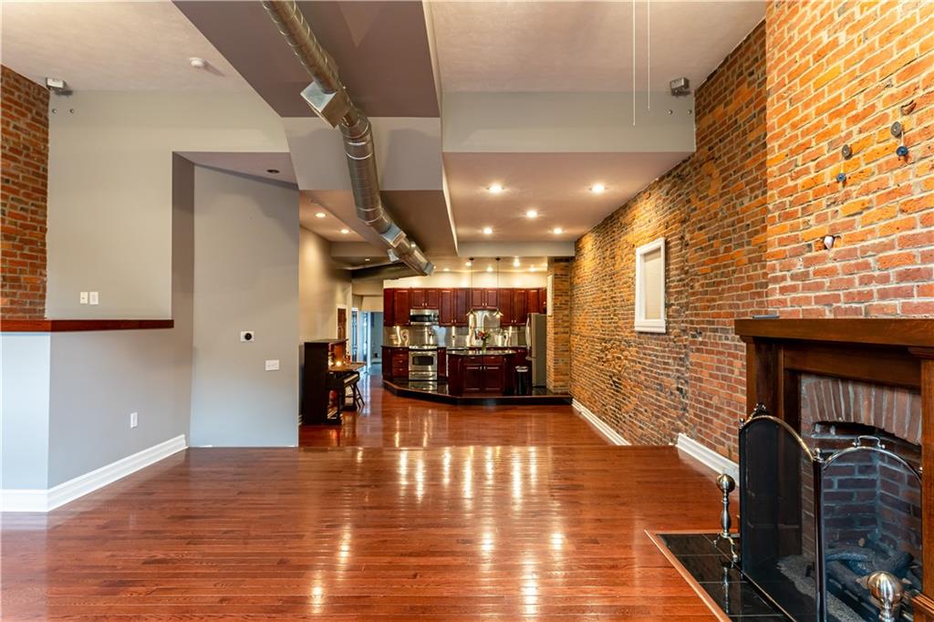 4413 Butler Street, Unit 2 Pittsburgh, PA 15201 - Photo 9 of 25 Gallery Image 9