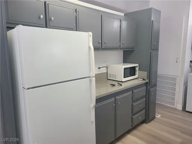 $1,700 | 1060 South Bunch Street, Pahrump, NV 89048