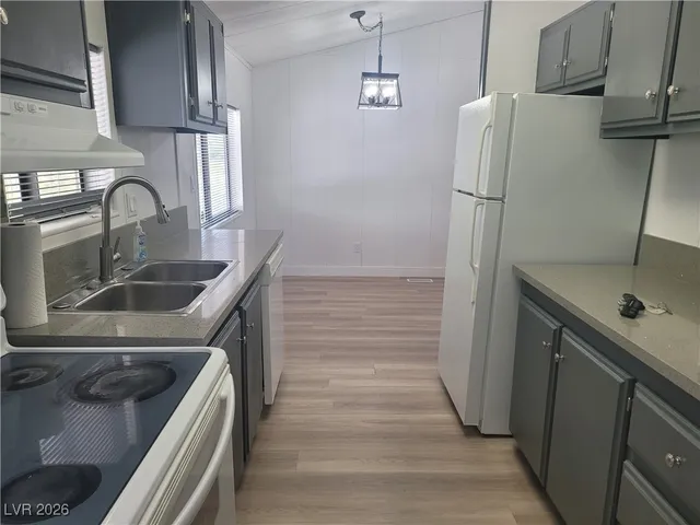 $1,700 | 1060 South Bunch Street, Pahrump, NV 89048