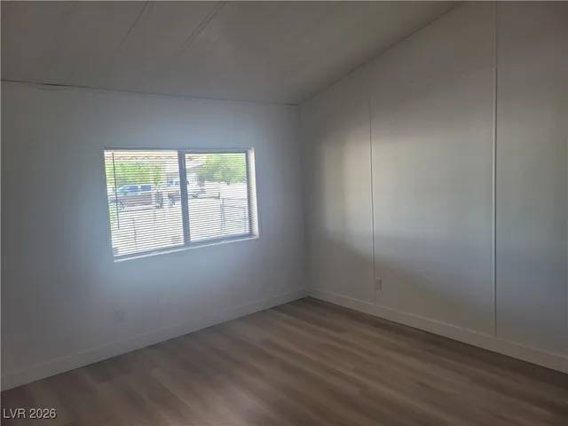 $1,700 | 1060 South Bunch Street, Pahrump, NV 89048