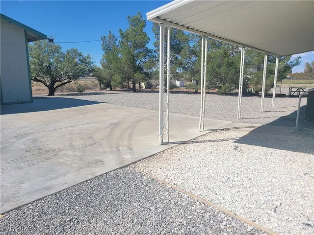 $1,700 | 1060 South Bunch Street, Pahrump, NV 89048