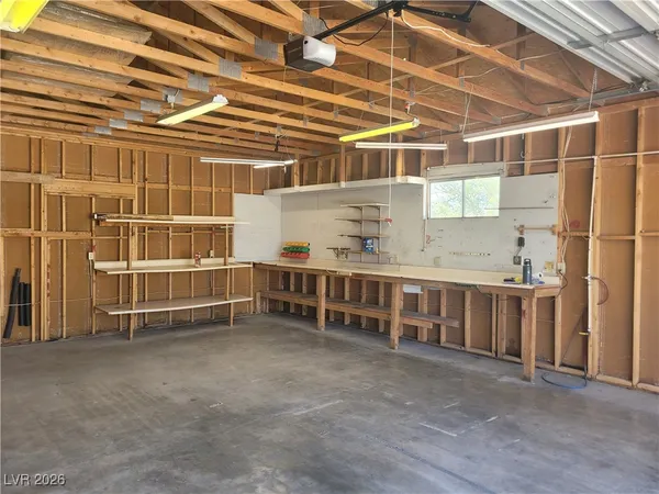 $1,650 | 1060 South Bunch Street, Pahrump, NV 89048