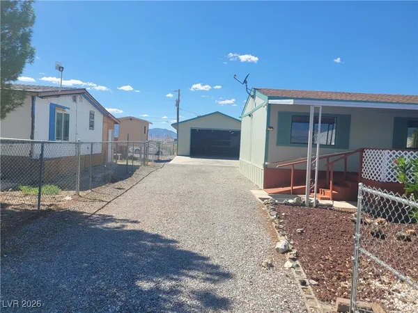$1,650 | 1060 South Bunch Street, Pahrump, NV 89048