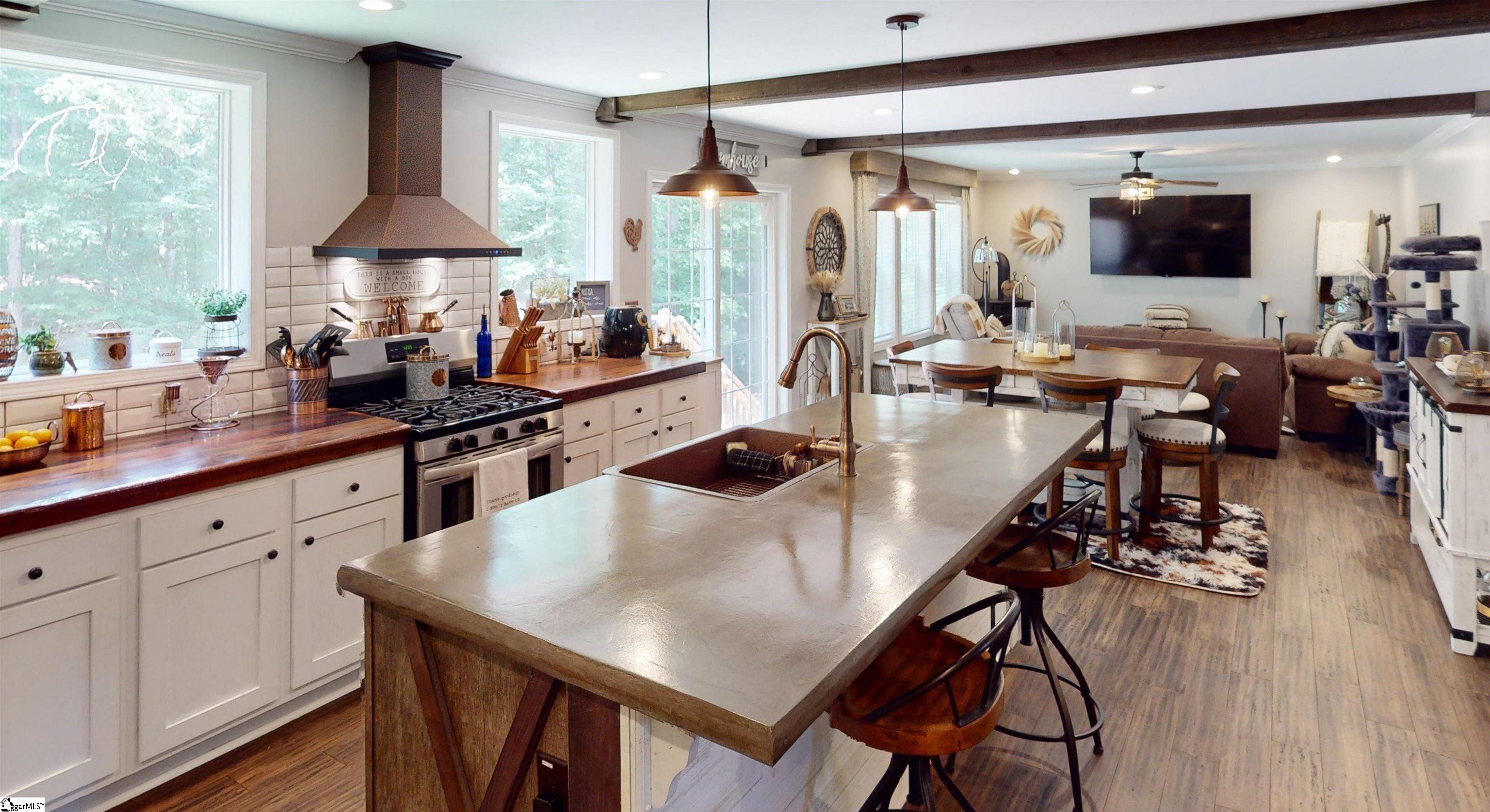 3861 Durham Road Greer, SC 29651 - Photo 3 of 30 Gallery Image 3