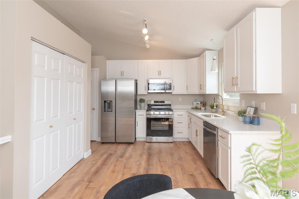 3242 Rosedale Drive Arnold, MO 63010 - Photo 18 of 49