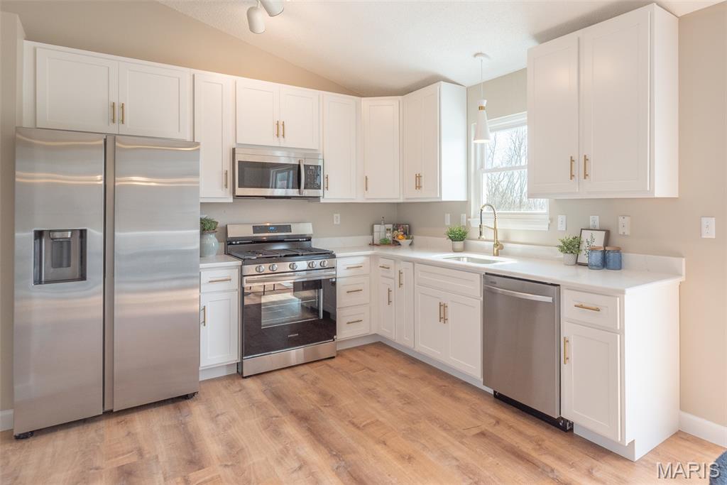 3242 Rosedale Drive Arnold, MO 63010 - Photo 4 of 49