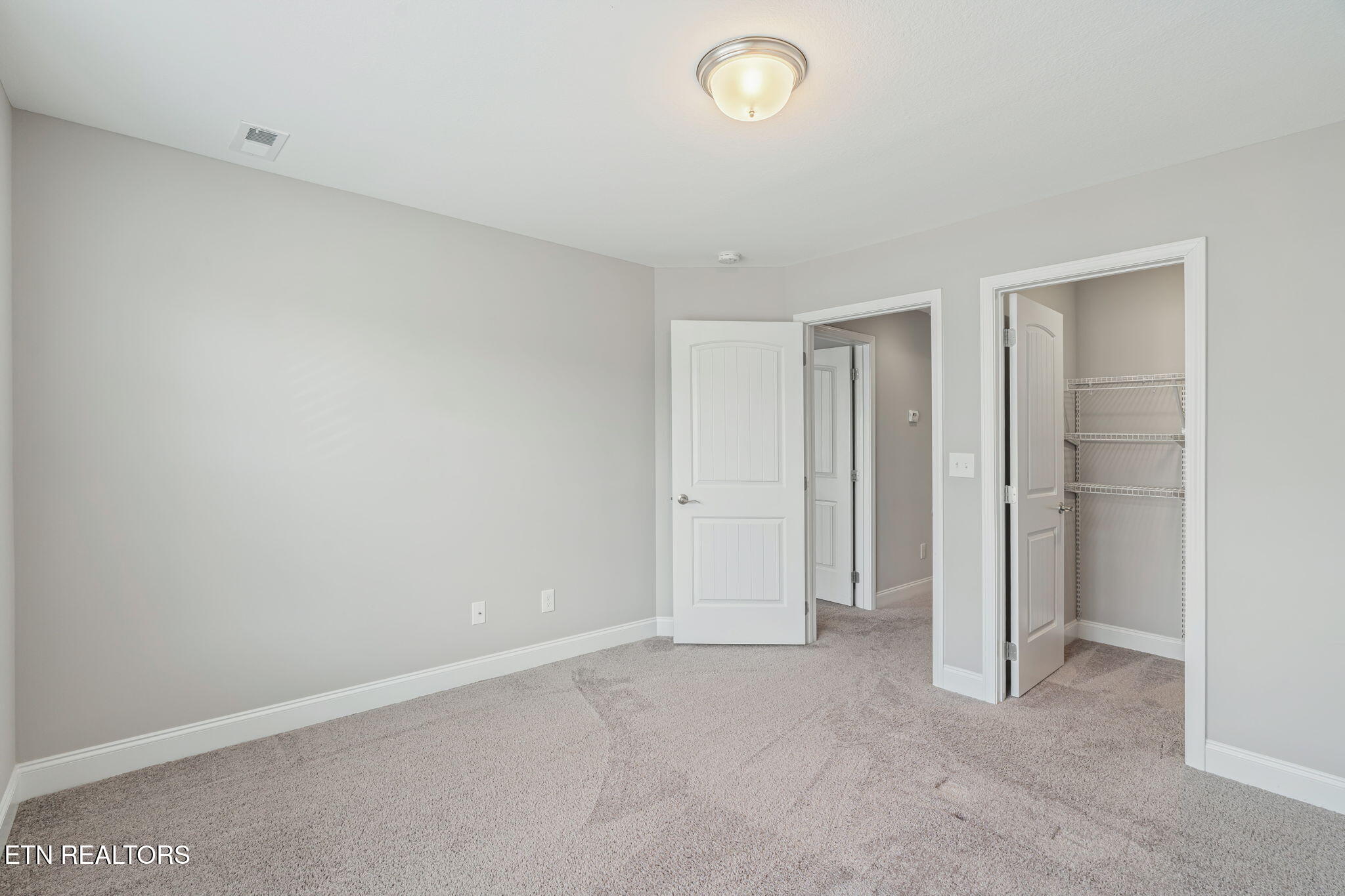 133 Fallberry Street Oak Ridge, TN 37830 - Photo 33 of 60 Bedroom 2