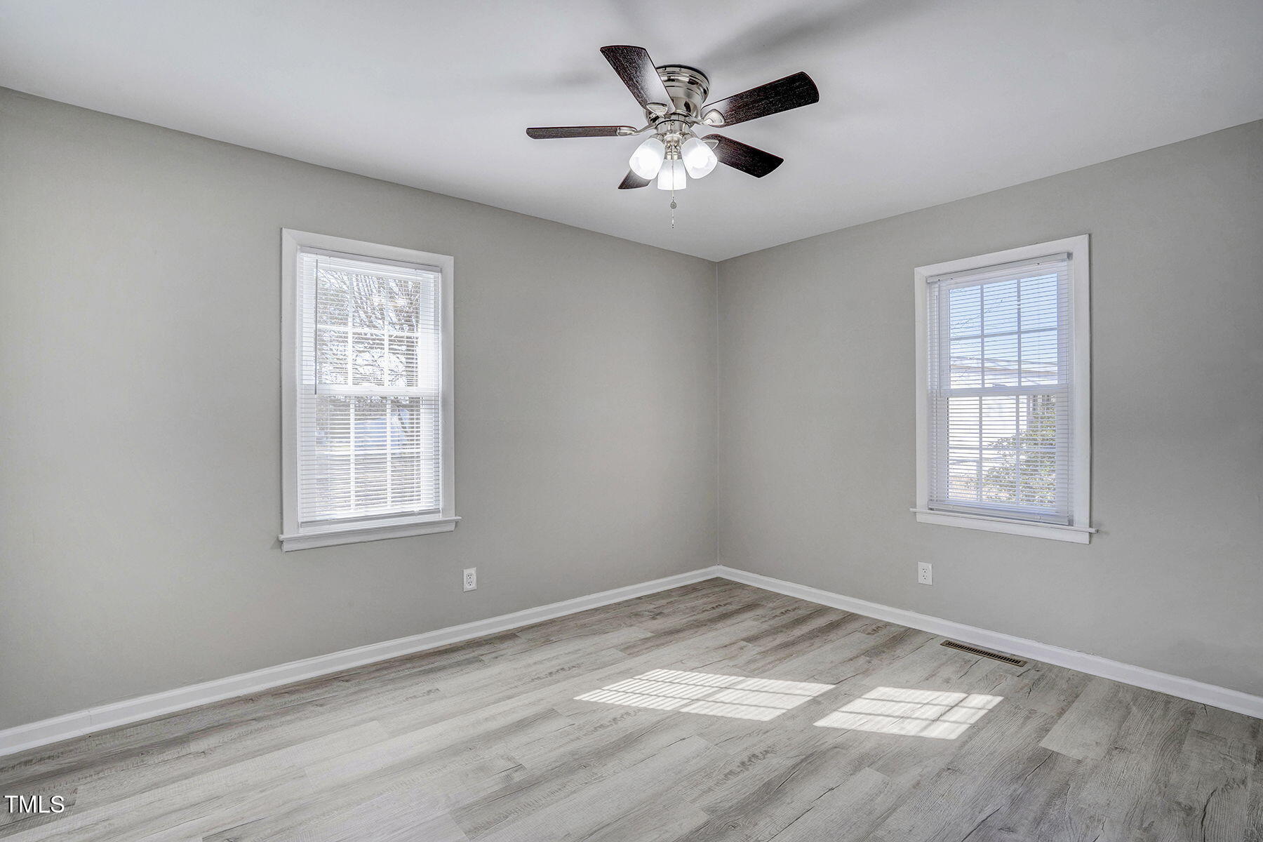 352 Old Crow Road Newton Grove, NC 28366 - Photo 22 of 30 22-web-or-mls-352 Old Crow Rd -28