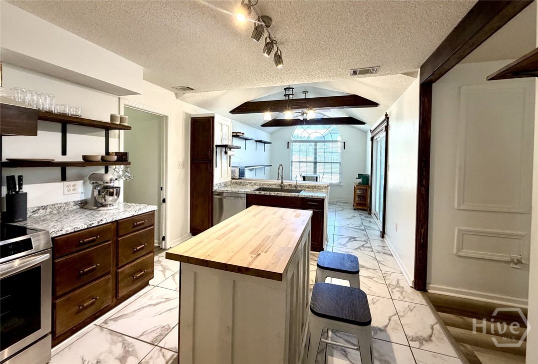 172 Lions Gate Road Savannah, GA 31419 - Photo 14 of 28