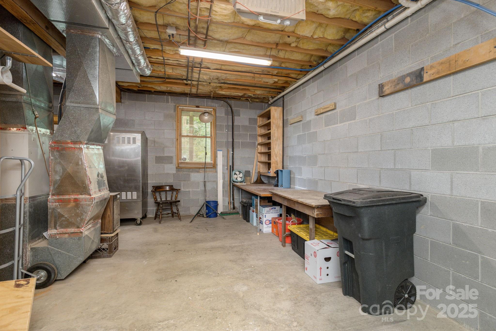 26 Harris Road Fairview, NC 28730 - Photo 35 of 48 Gallery Image 35