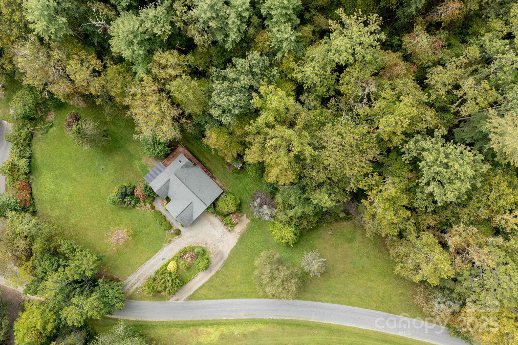 26 Harris Road Fairview, NC 28730 - Photo 44 of 48 Gallery Image 44