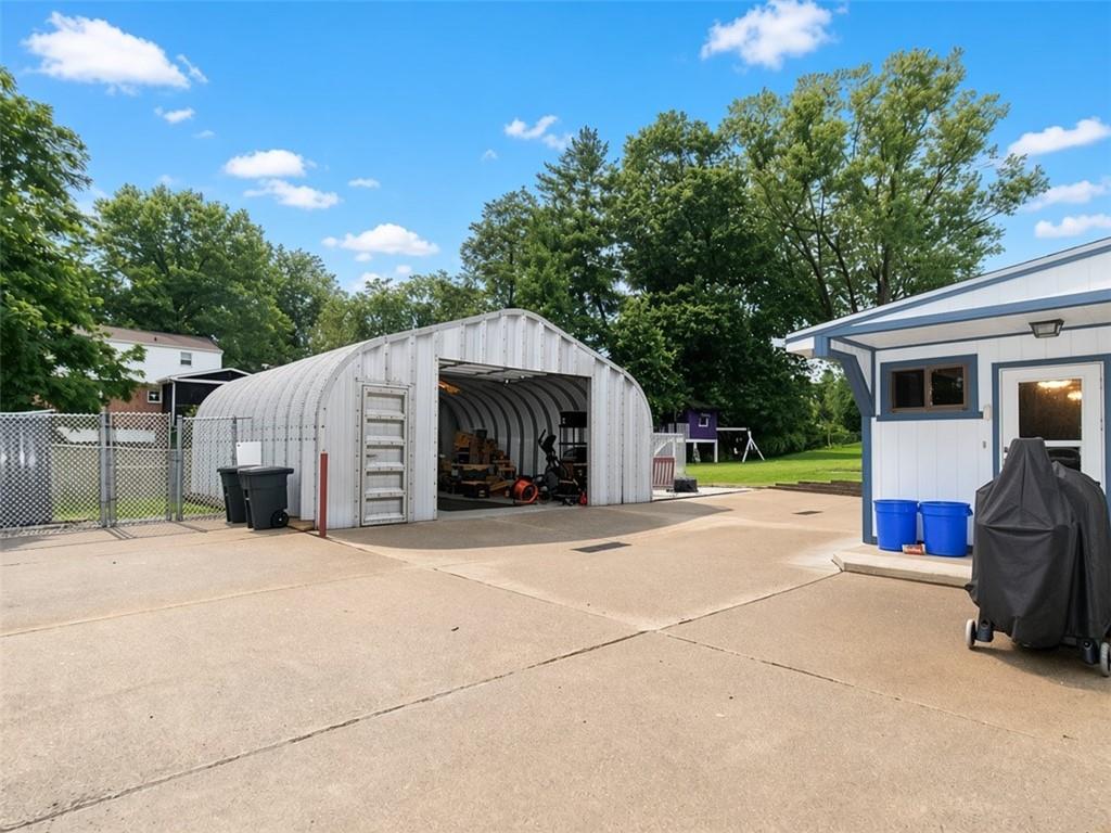 557 Beatty Road Monroeville, PA 15146 - Photo 2 of 24 Gallery Image 2