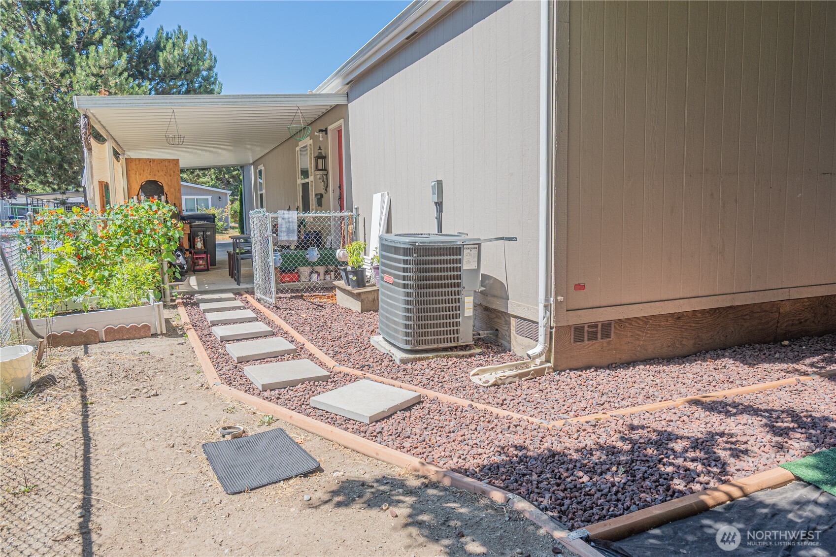 29401 Military Road South, Unit 37 Federal Way, WA 98003 - Photo 4 of 19 Gallery Image 4
