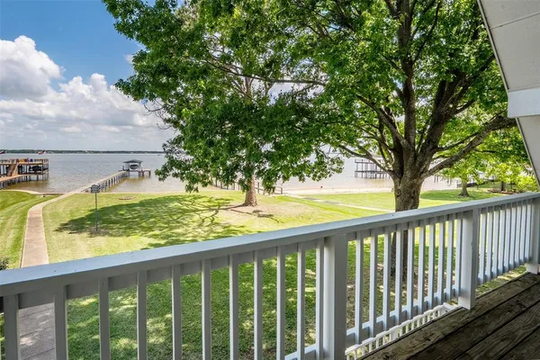 $759,000 | 238 Matador Ranch Road, Trinidad, TX 75163
