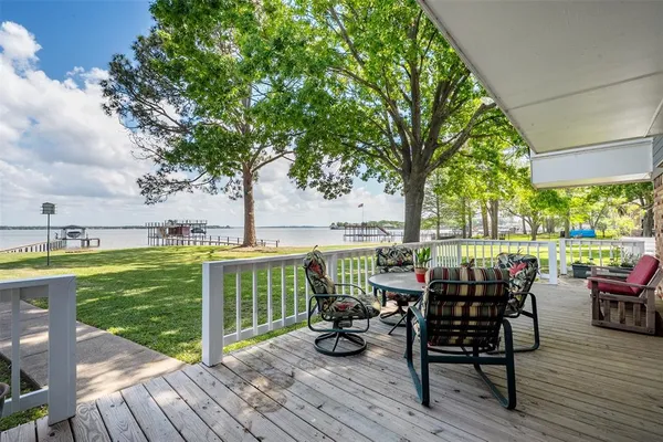 $759,000 | 238 Matador Ranch Road, Trinidad, TX 75163