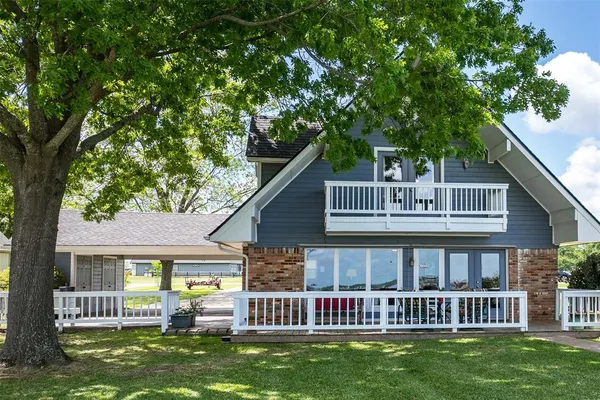 $759,000 | 238 Matador Ranch Road, Trinidad, TX 75163