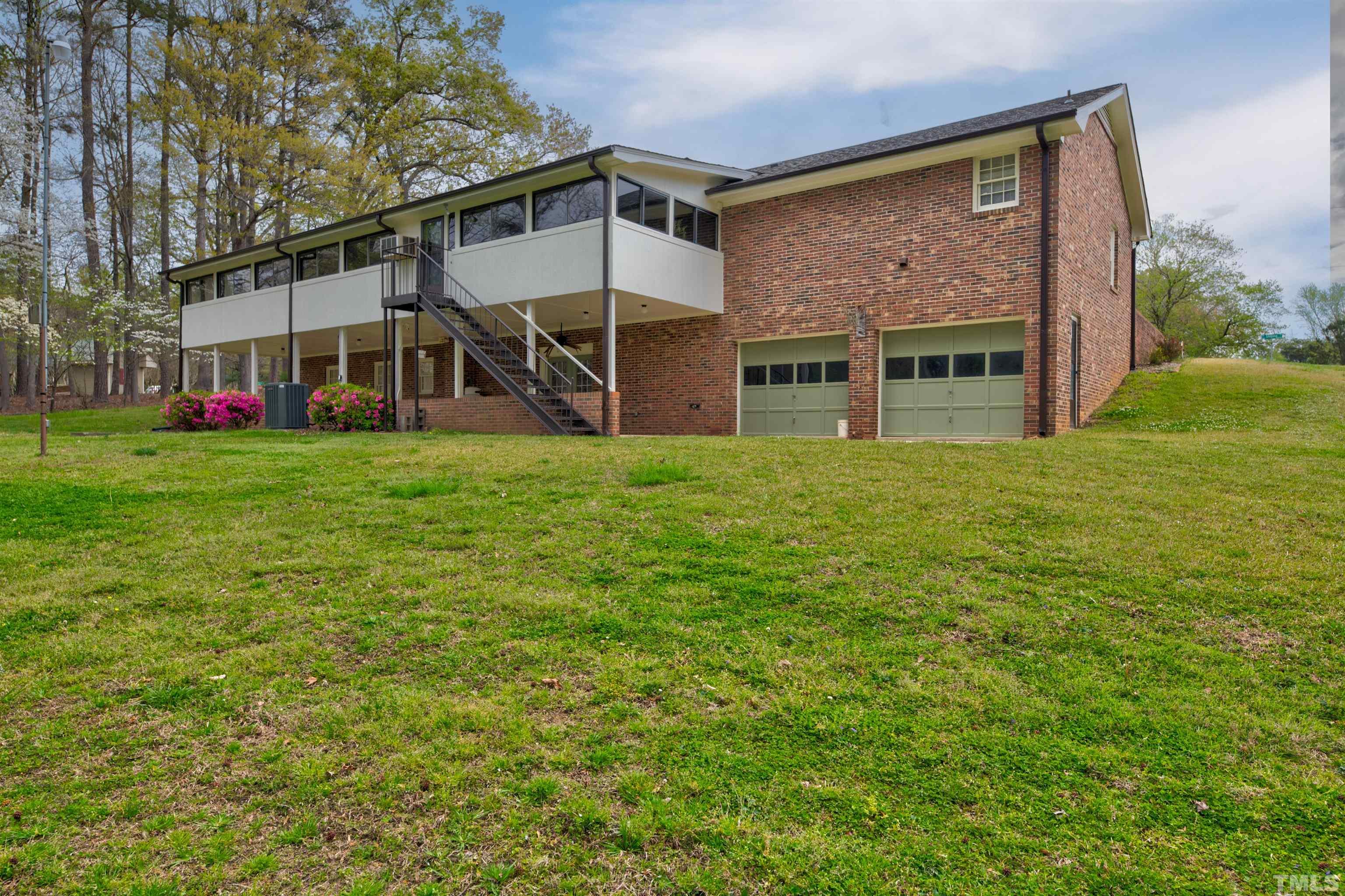 4704 Shilling Court Raleigh, NC 27606 - Photo 3 of 3 Gallery Image 3