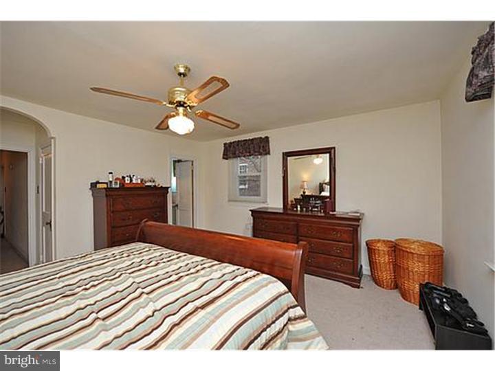 5746 Drexel Road Philadelphia, PA 19131 - Photo 18 of 25 Master Bedroom