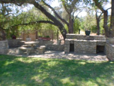 301 Del Norte Road Ojai, CA 93023 - Photo 5 of 6 Outside BBQ area for entertaining