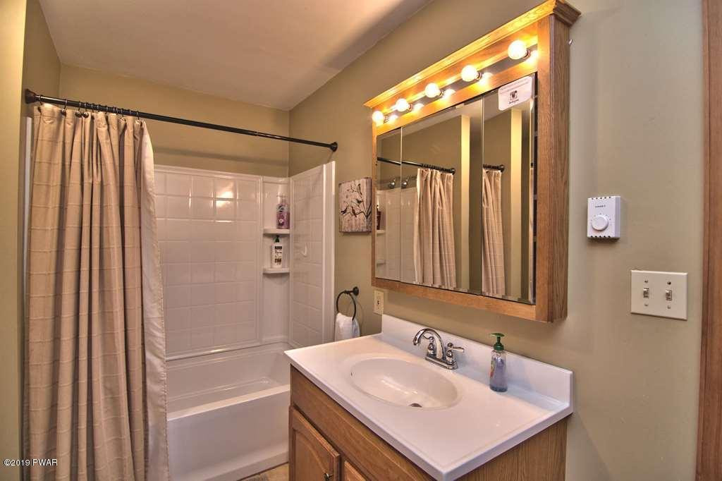 3063 Northgate Road Lake Ariel, PA 18436 - Photo 29 of 72