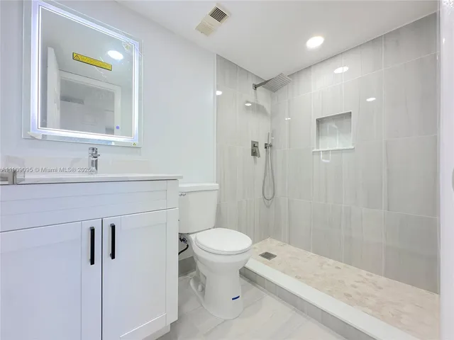 $230,000 | 3110 North Pine Island Road, Unit 408, Sunrise, FL 33351