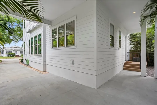 $995,000 | 1109 18th Avenue North, St. Petersburg, FL 33704