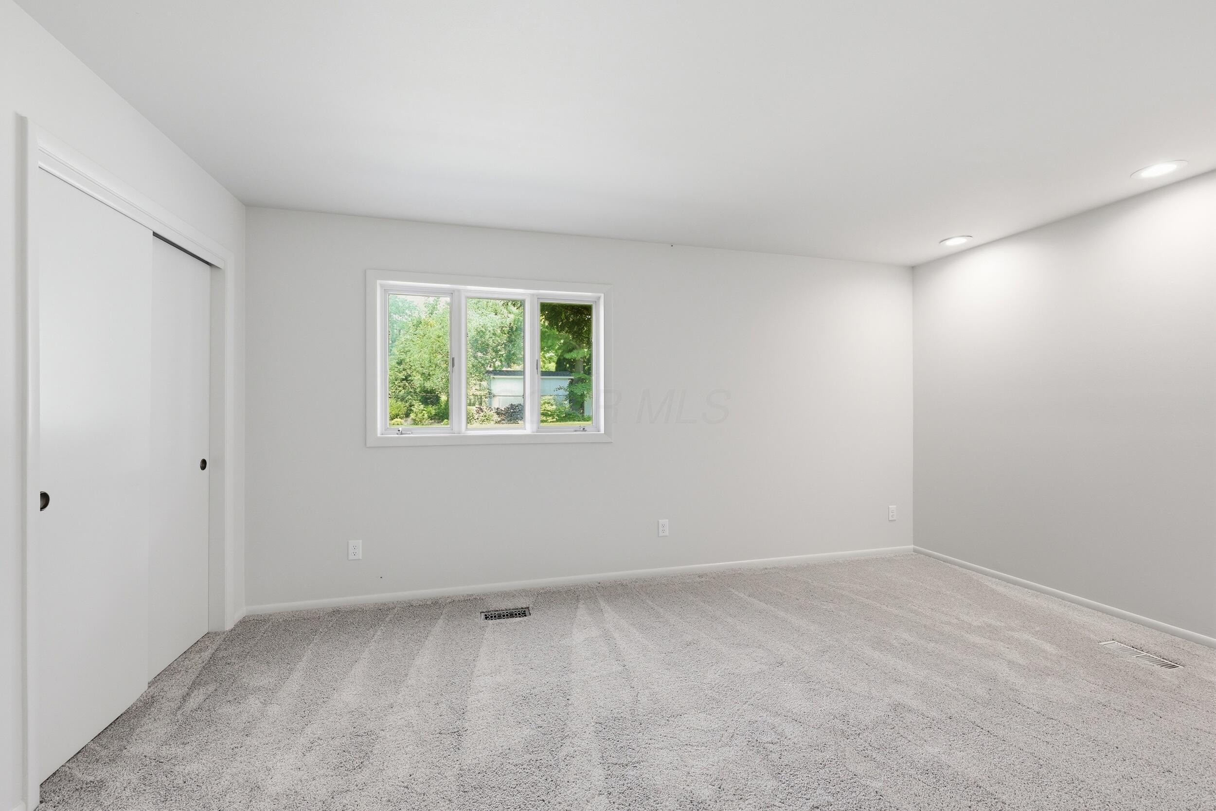 4499 Summit Ridge Road Upper Arlington, OH 43220 - Photo 38 of 76 Bedroom 4