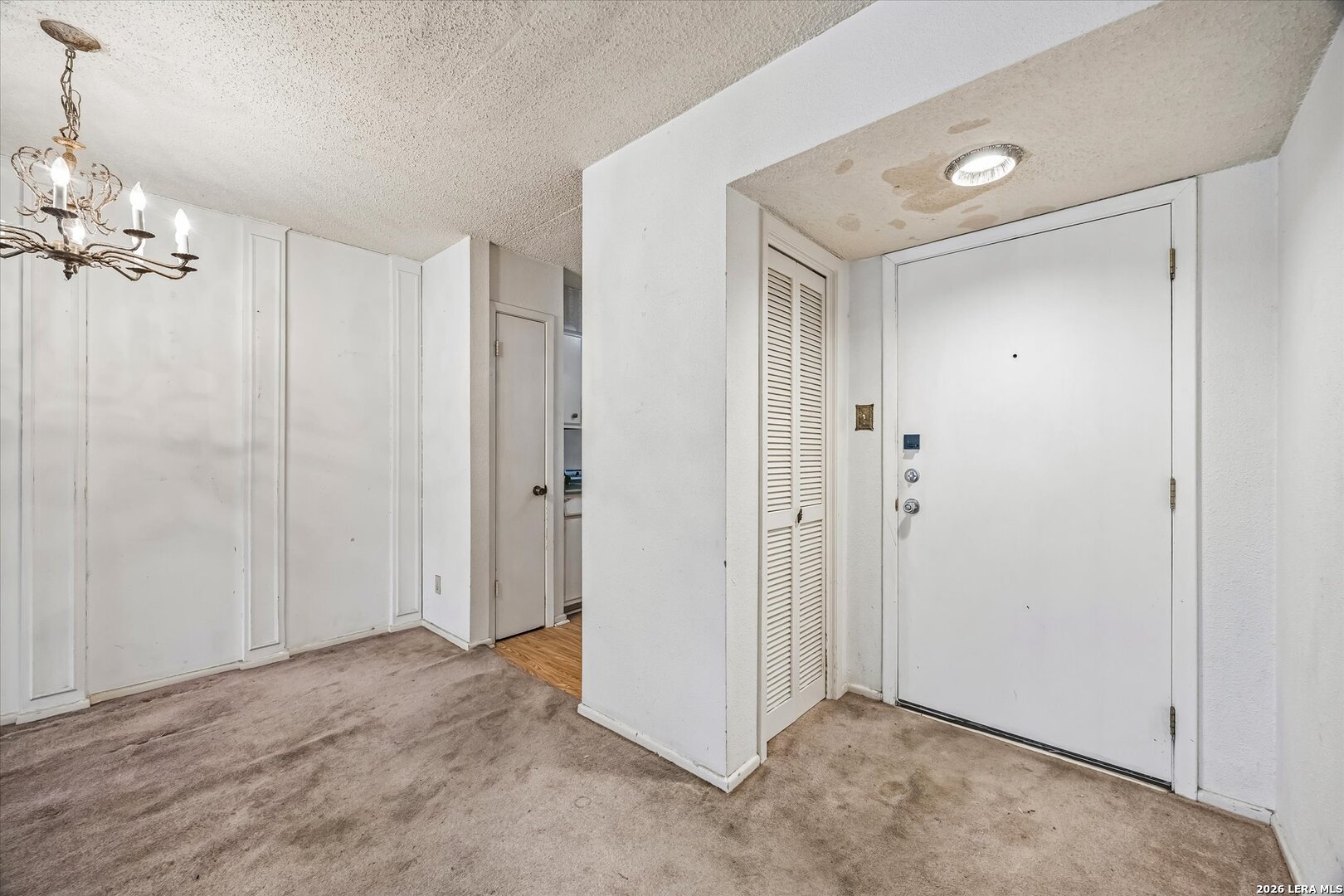 1819 Babcock Road, Unit 110 San Antonio, TX 78229 - Photo 4 of 16
