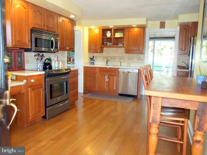 434 Media Road Oxford, PA 19363 - Photo 6 of 25 Gallery Image 6
