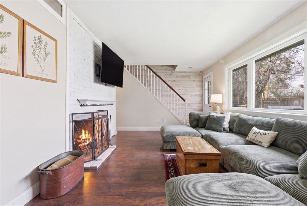 23 Porter Road Natick, MA 01760 - Photo 9 of 30