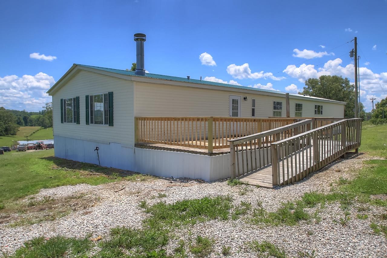 1438 Eberle Road McKee, KY 40447 - Photo 36 of 53 52