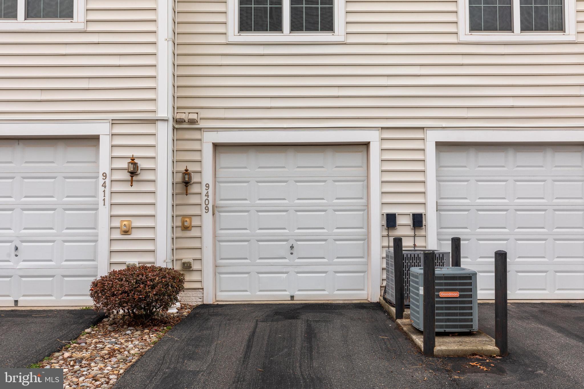 9409 Stonewall Road Manassas, VA 20110 - Photo 22 of 26 a front view of a house