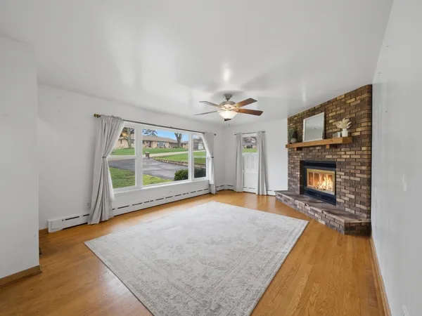 $334,900 | 3718 Hillcrest Place, Johnsburg, IL 60051