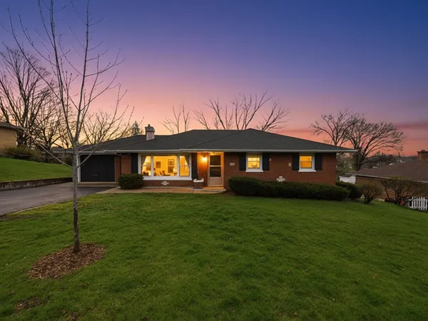 $334,900 | 3718 Hillcrest Place, Johnsburg, IL 60051
