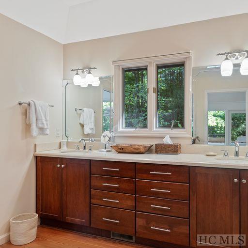 228 Lower Ridge Road Cashiers, NC 28717 - Photo 17 of 34 Gallery Image 17