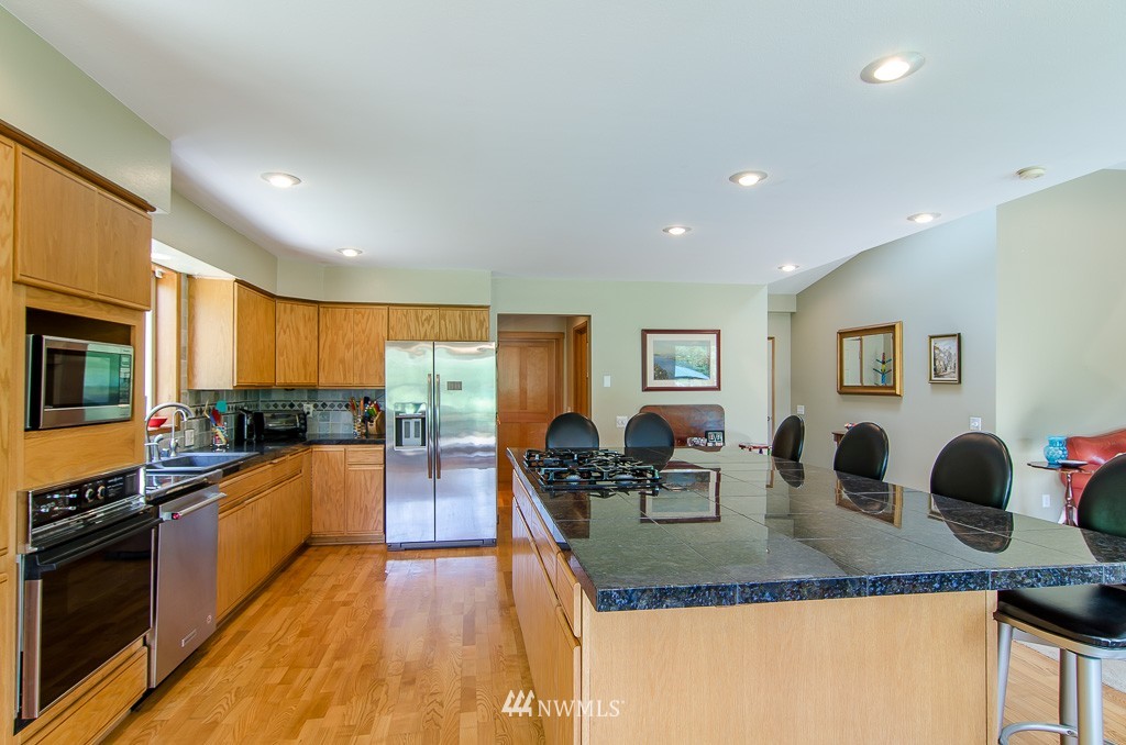 274 Kelly Road Bellingham, WA 98226 - Photo 6 of 25