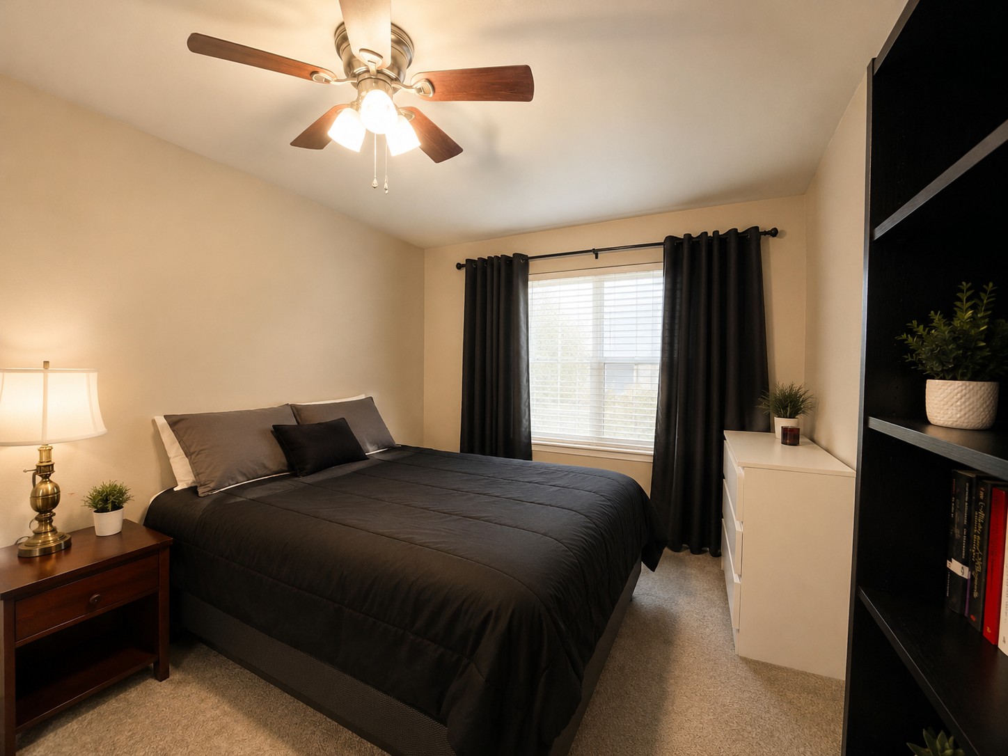 501 West 26th Street, Unit 305 Austin, TX 78705 - Photo 8 of 16
