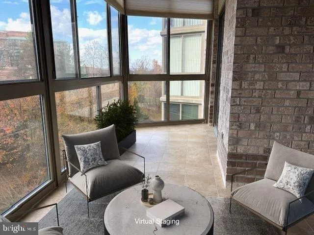 $2,500 | 19355 Cypress Ridge Terrace, Unit 503, Leesburg, VA 20176