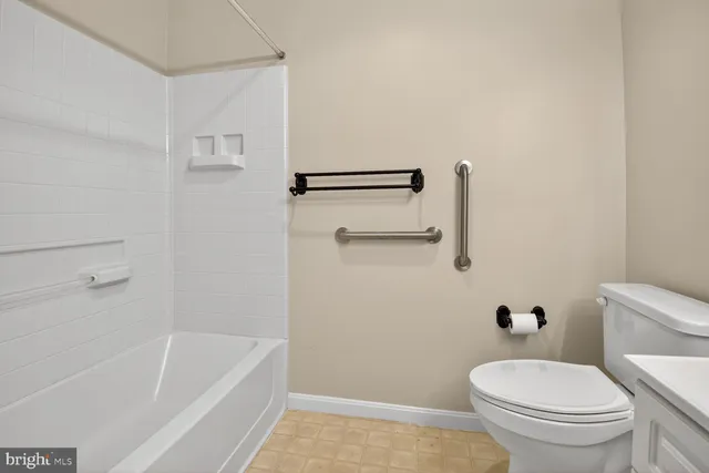 $2,500 | 19355 Cypress Ridge Terrace, Unit 503, Leesburg, VA 20176