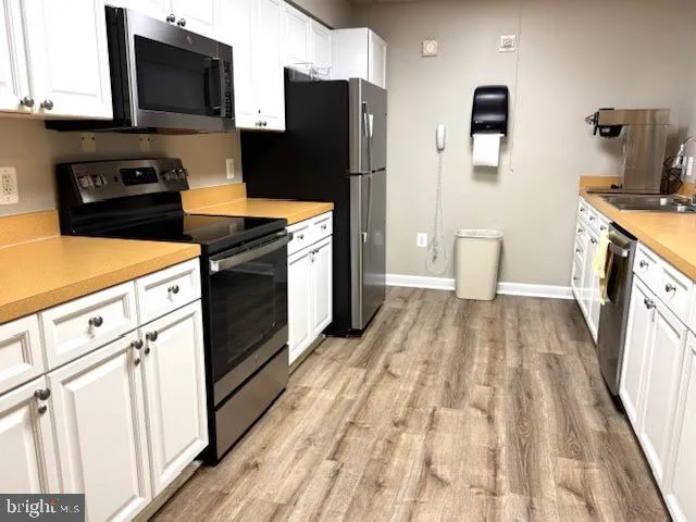 $2,500 | 19355 Cypress Ridge Terrace, Unit 503, Leesburg, VA 20176